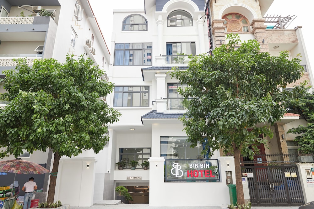 Bin Bin Hotel 9 3/50
