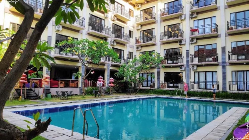 The Aromas Of Bali Hotel And Residence 3/48