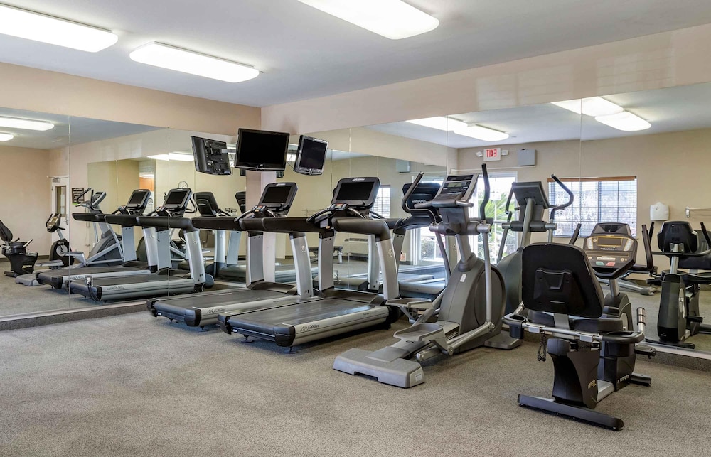 Extended Stay America Suites Houston - IAH Airport 33/62
