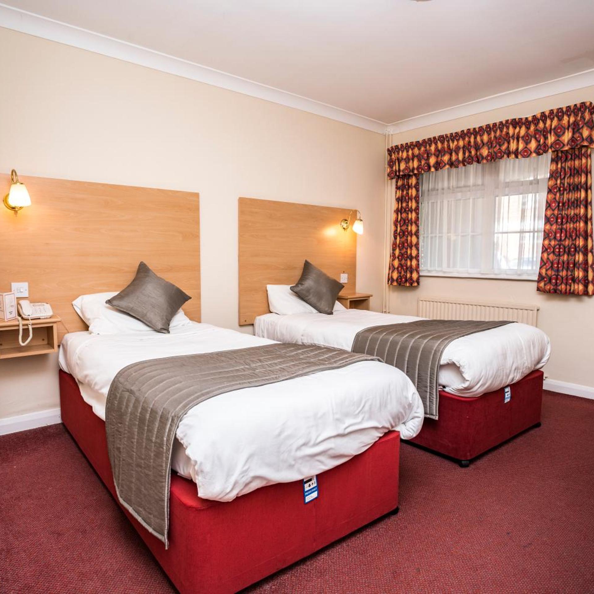 Room, Twin Beds