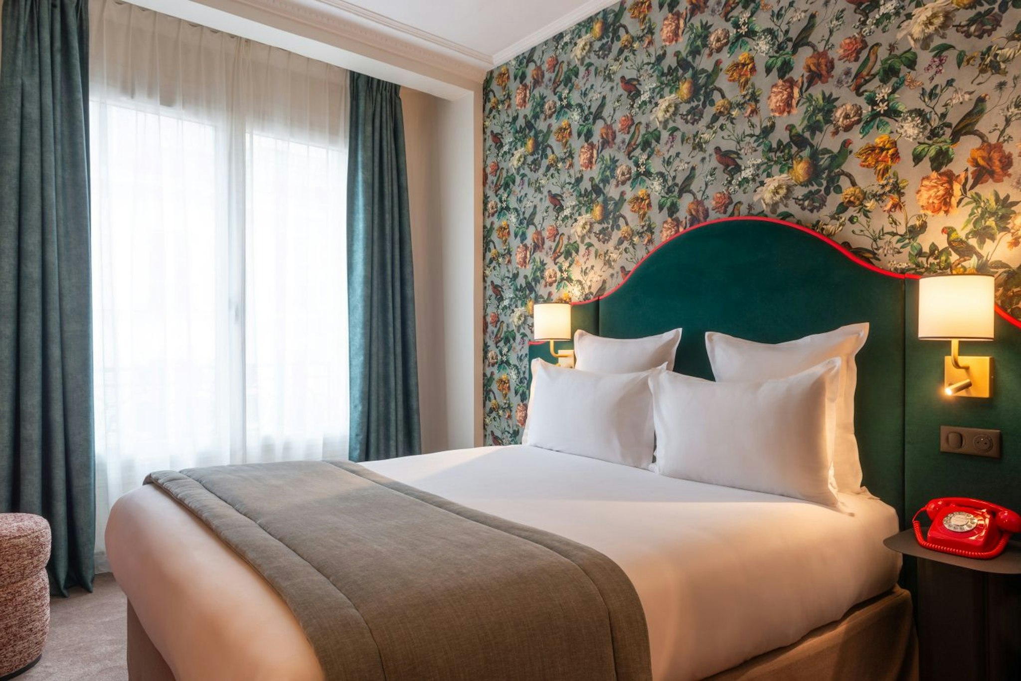 Hotel Brittany Opera 24/57
