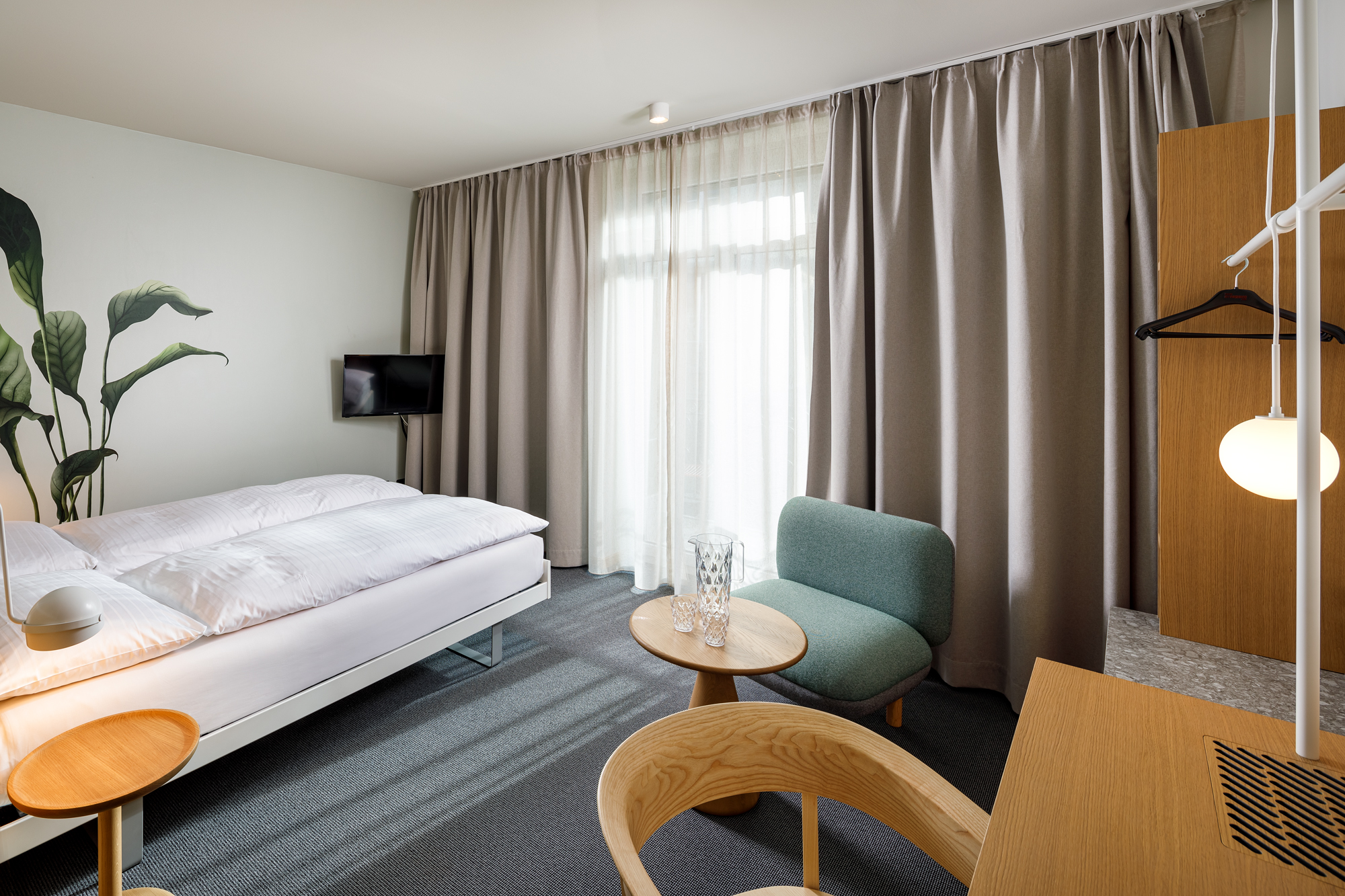 ROOM, SINGLE, STREET VIEW