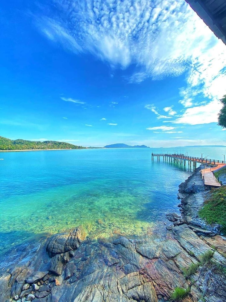 Racha Kiri Resort and Spa 55/63