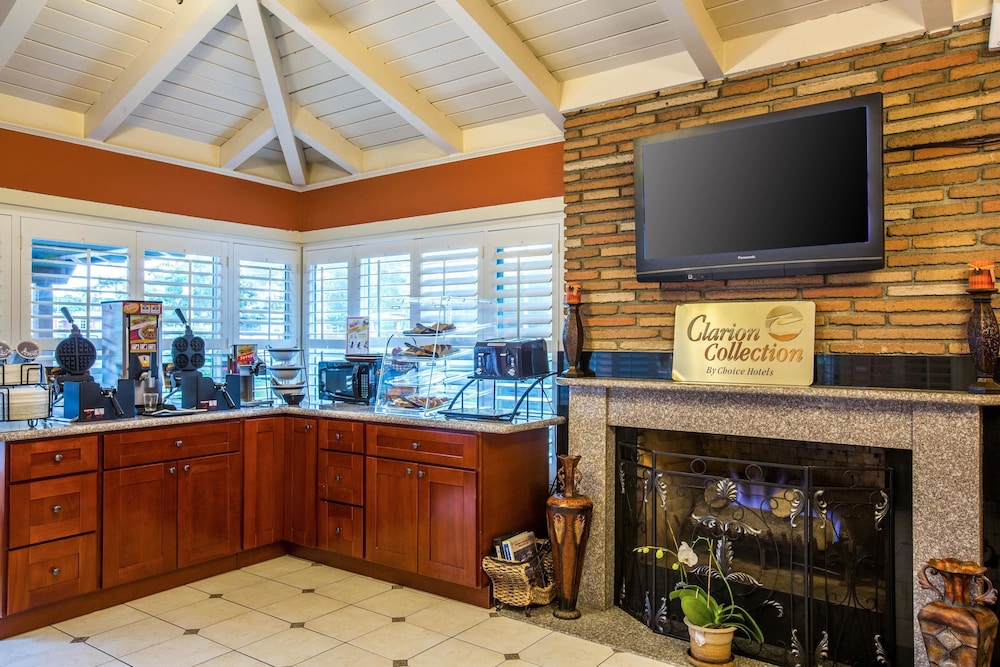 Clarion Collection Hotel Pacific Grove - Monterey 11/30