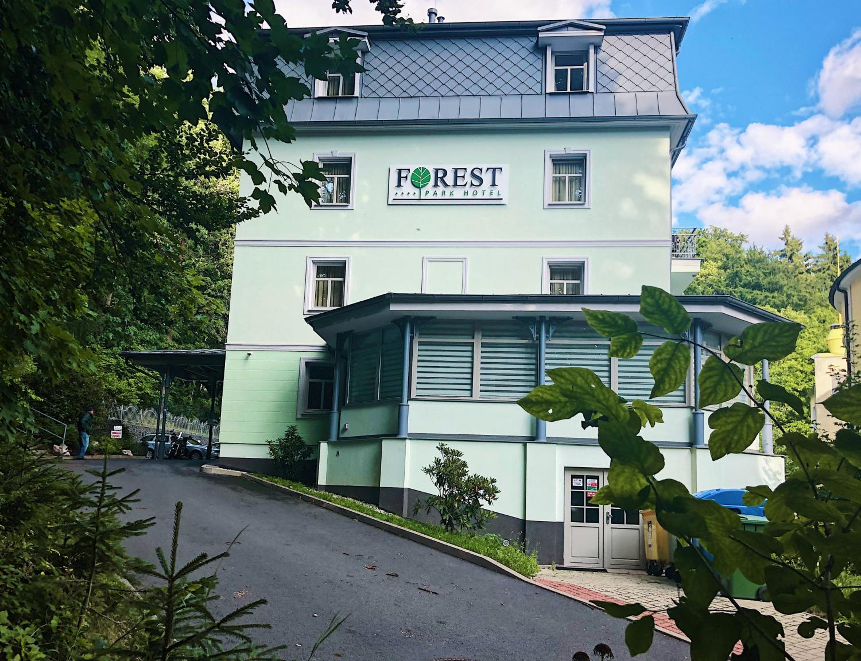Parkhotel Forest 2/60