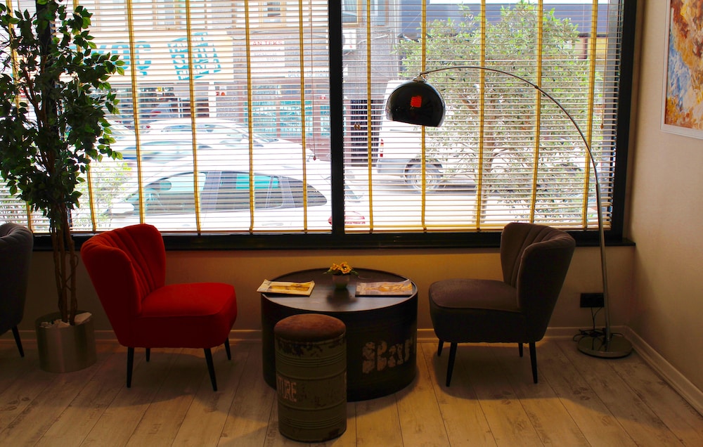 TEMPO FAIR SUITES 53/65
