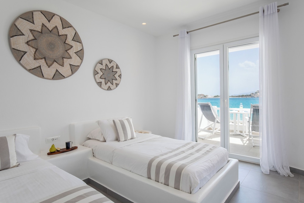 Acrogiali Beach Hotel 30/70