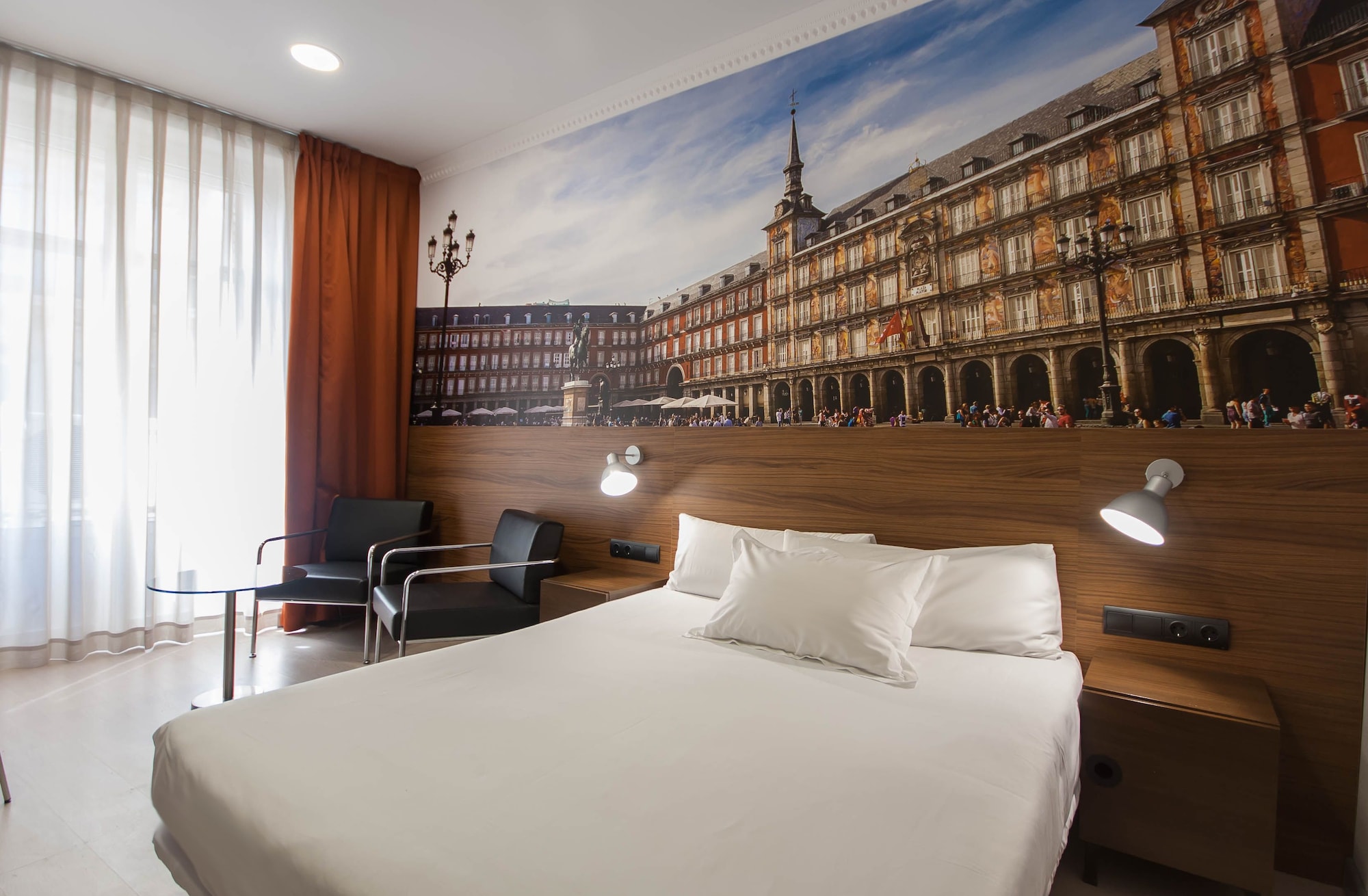 SUPERIOR, DOUBLE BED