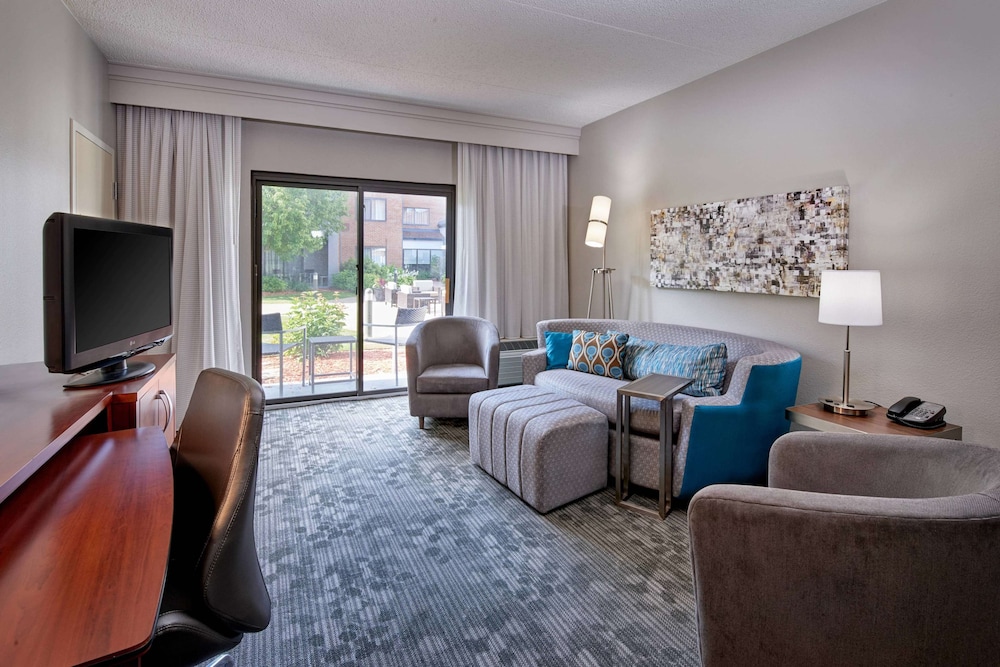 Comfort Inn and Suites Eden Prairie - Minneapolis Southwest 26/47