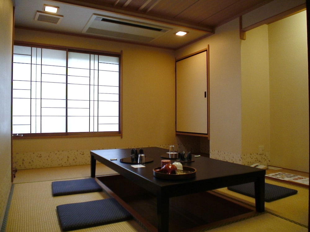 SHIKANOYU HOTEL 45/66