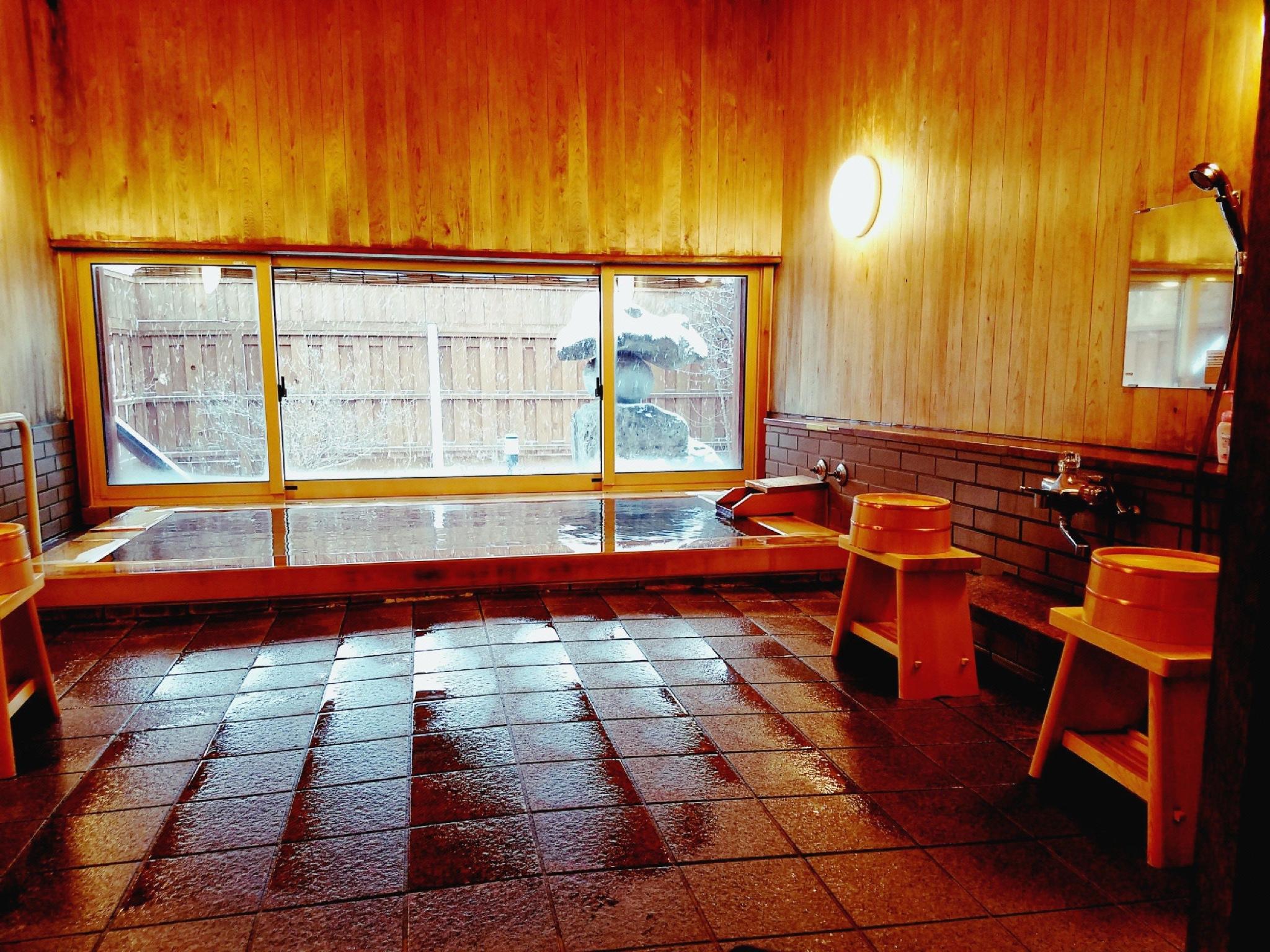 Shinshu Kaida Kogen Nishino Onsen Yamaka no Yu 16/29