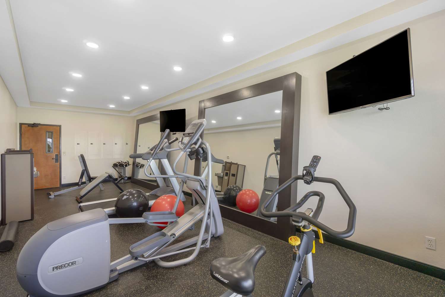 Best Western Plus Ellensburg Hotel 29/47