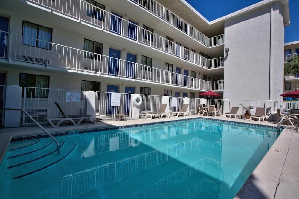 Loyalty Inn Tallahassee 4/48