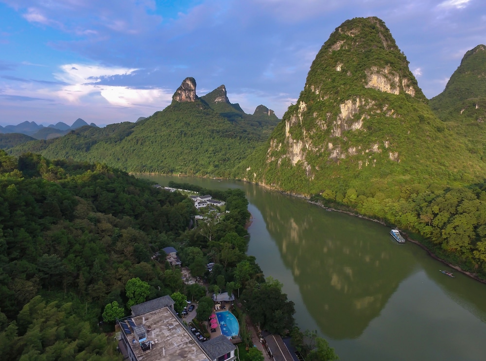Li River Retreat Guangxi 66/74