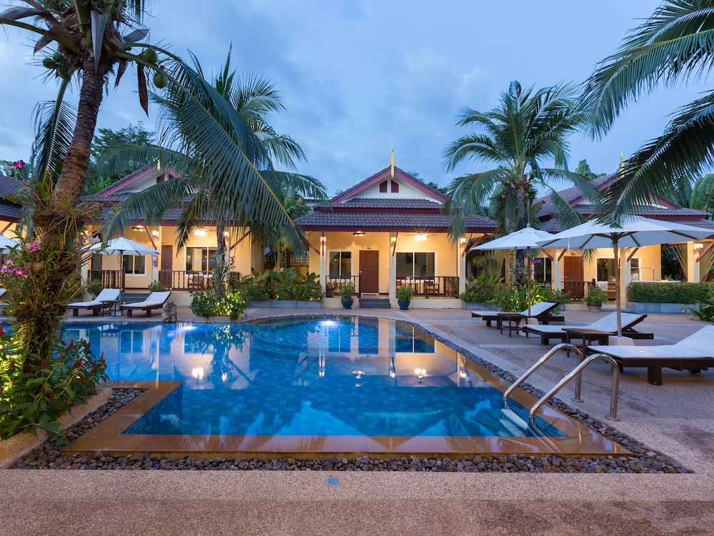 LE PIMAN RESORT 6/66