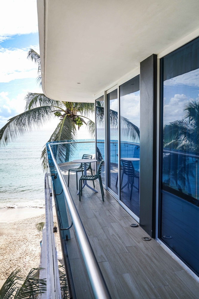 The Carmen Hotel Ocean Front By Kavia - Adults Only 40/73
