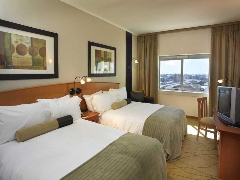 Standard, Twin Beds