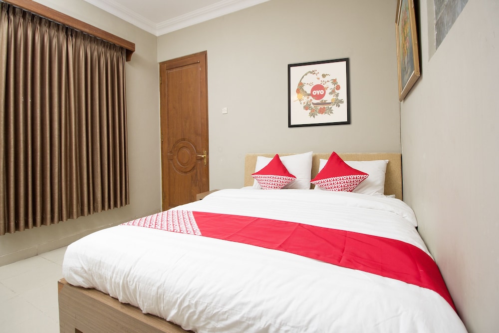 Collection O 1061 Aliya Homestay 28/41