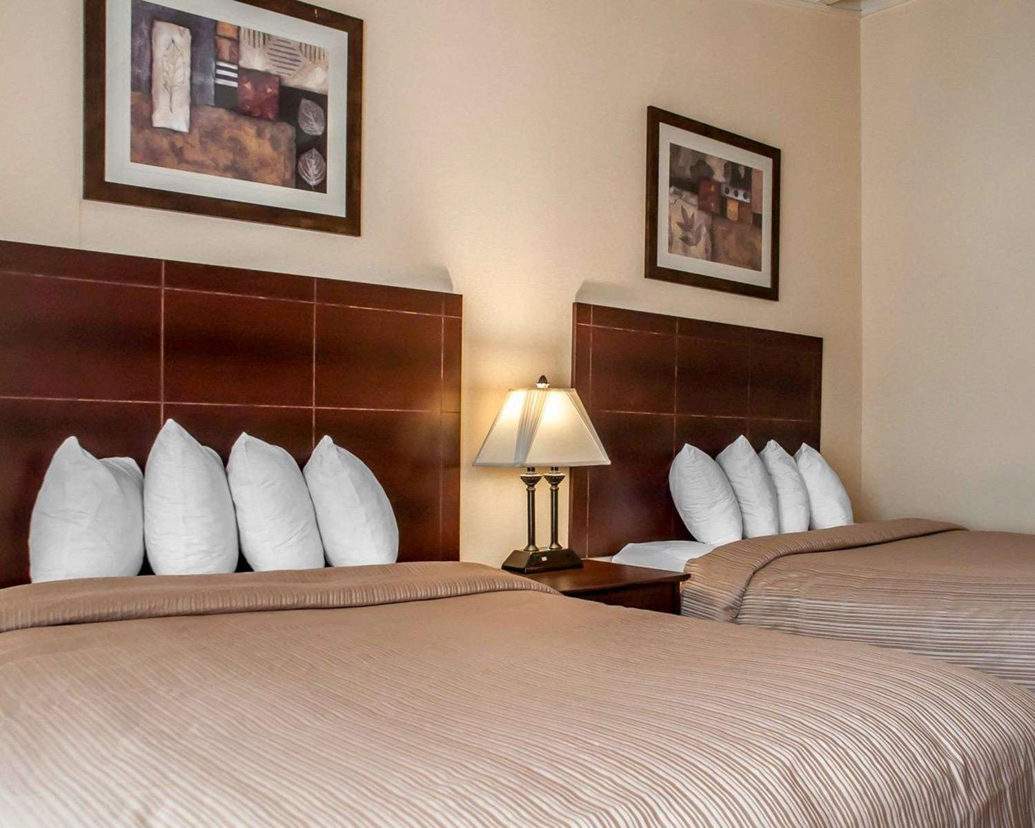 Room, 2 Queen Beds