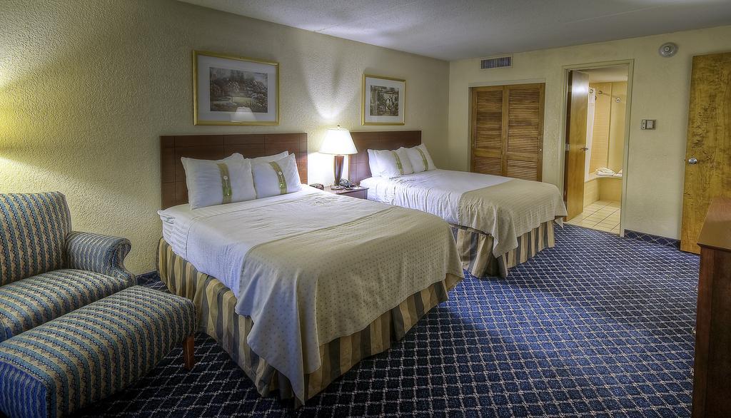 Boxboro Regency Hotel Conference Center 9/41