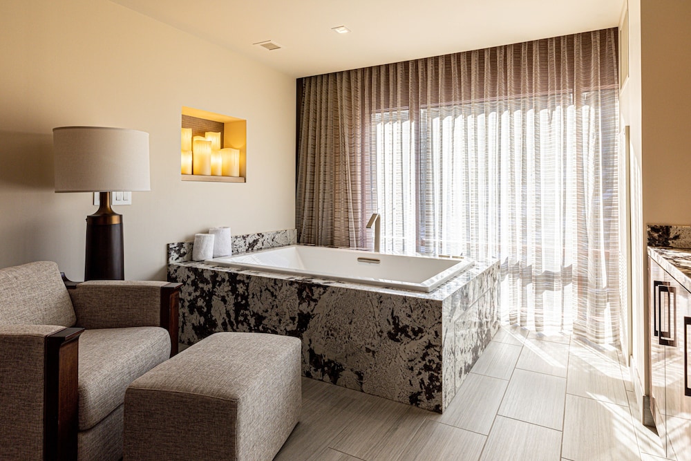 Monarch Casino Resort Spa Black Hawk 66/73