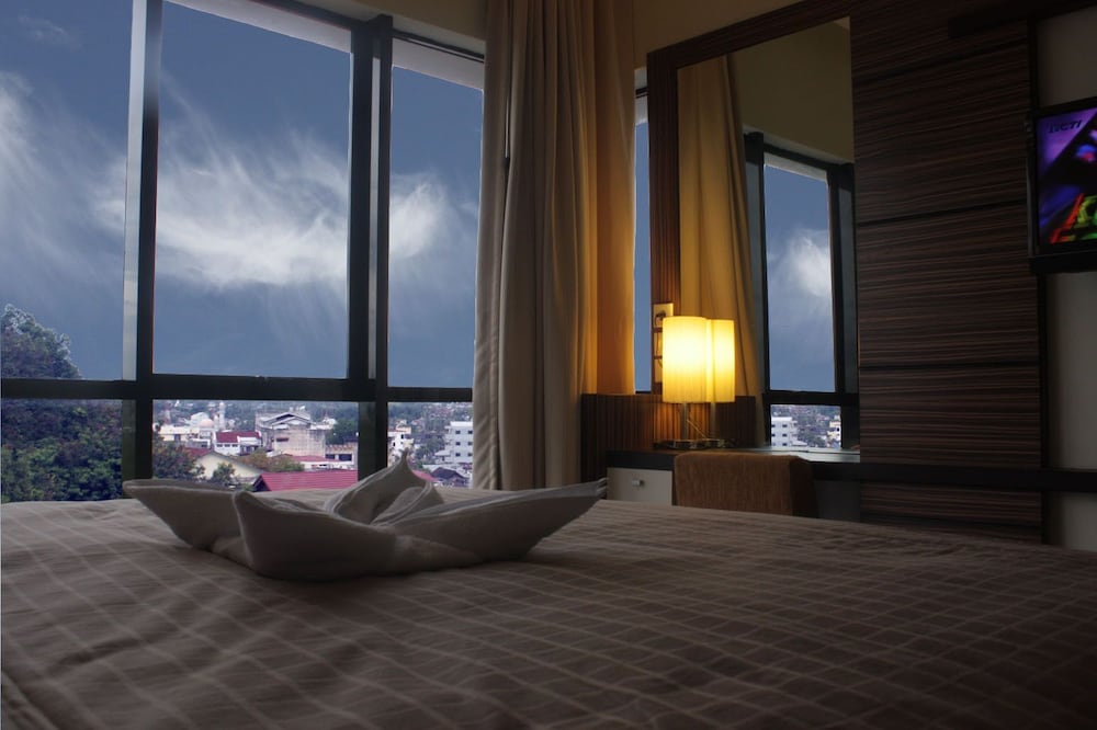 Travello Hotel Manado 5/32