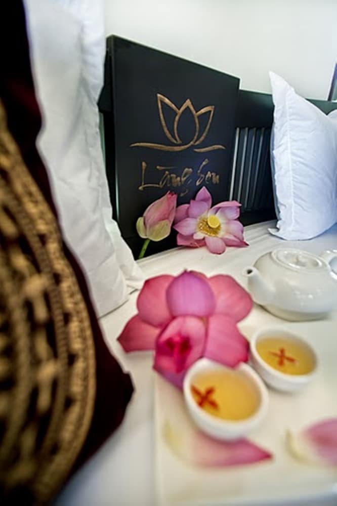 Lotus Village Resort 14/38