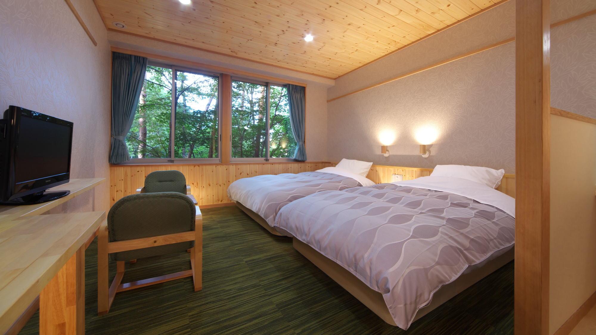 Mode, Superior, Twin Beds