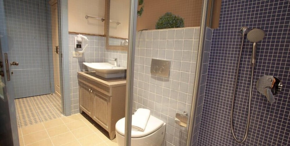 Igdeli Han Suit Otel Alacati 46/50