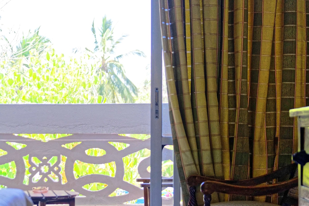 Kaskazi Beach Hotel 3/36