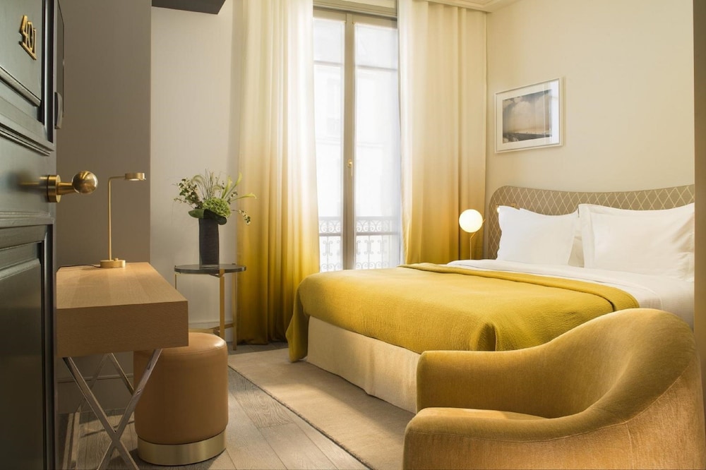 SUPERIOR, DOUBLE BED, BALCONY