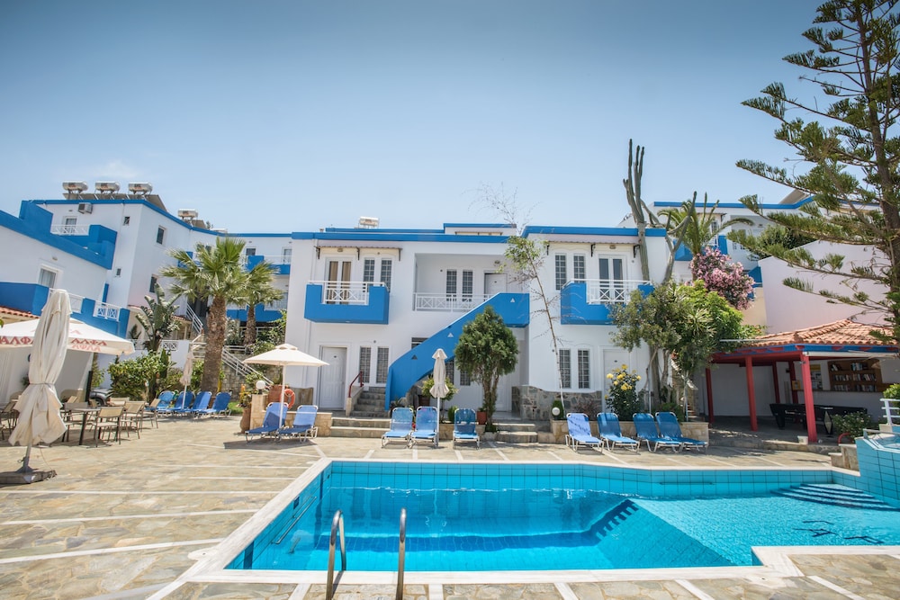 Belvedere Hotel 3/64