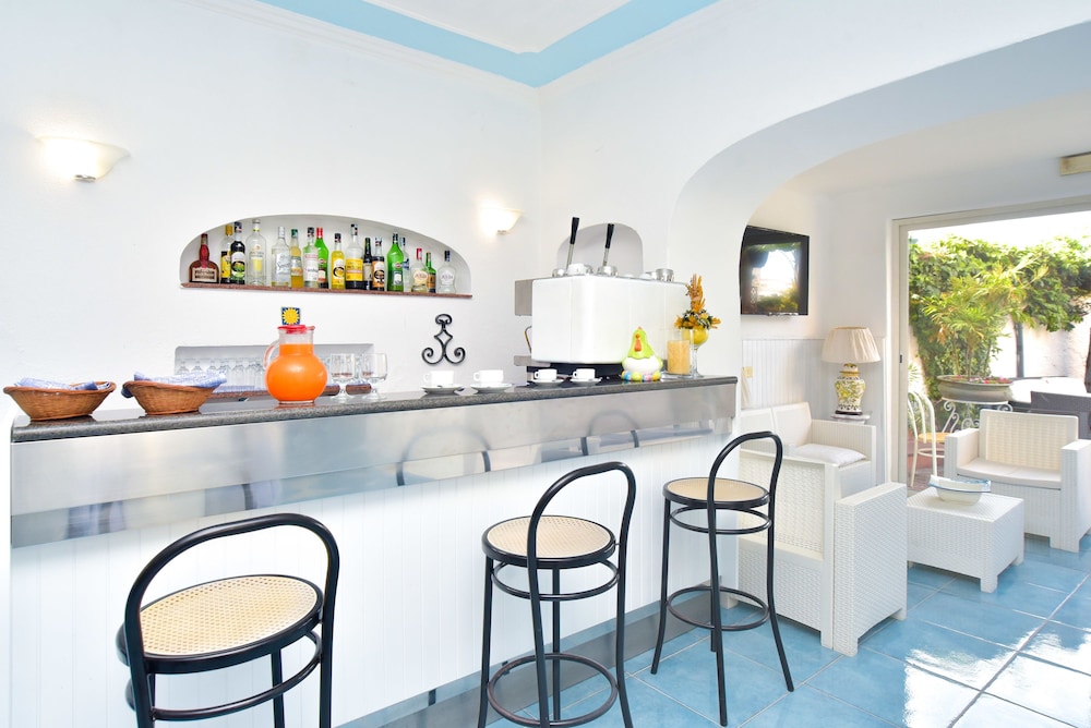 HOTEL VILLA TINA 44/56