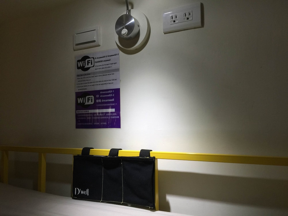D'well Hostel 9/50