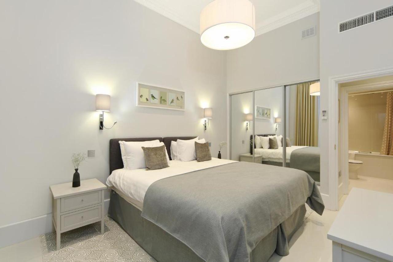 Apartment Queensgate Court 31/37