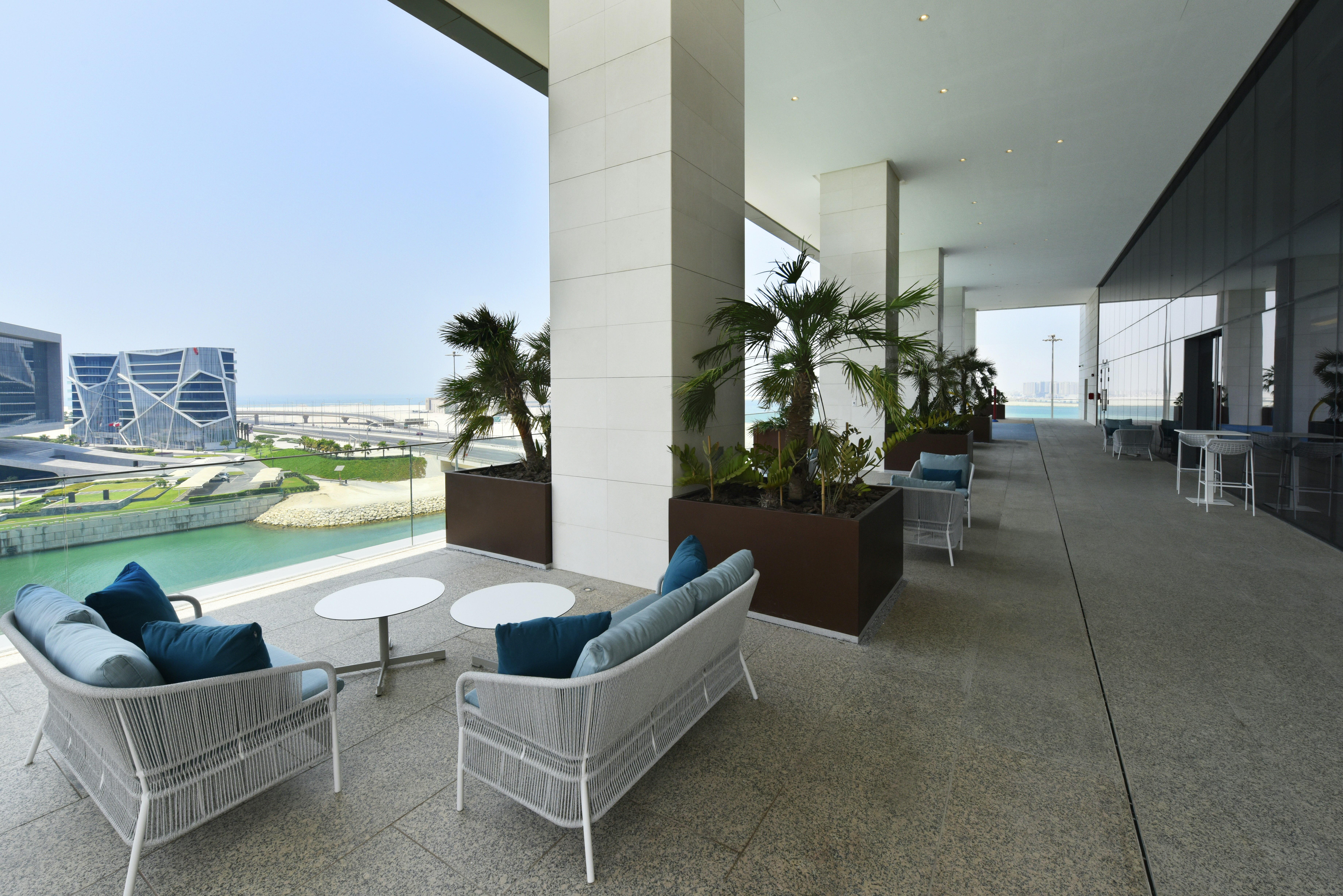 Hilton Garden Inn Bahrain Bay 32/64