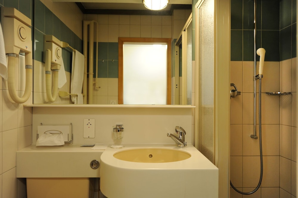 Hotel Arlette Beim Hauptbahnhof 35/37