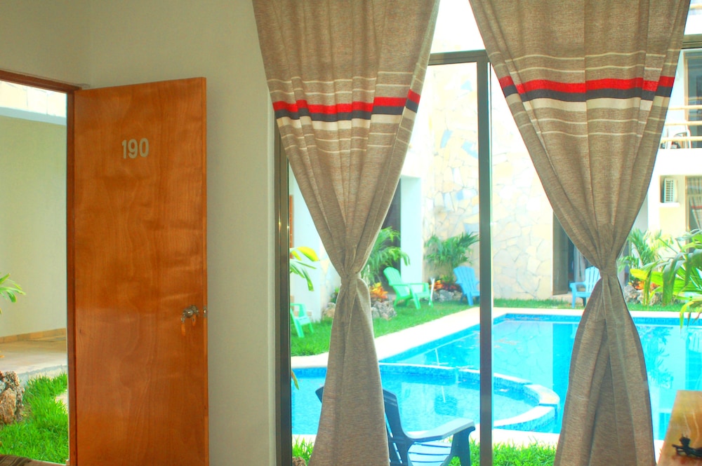 Axkan Arte Tuxtla 32/45