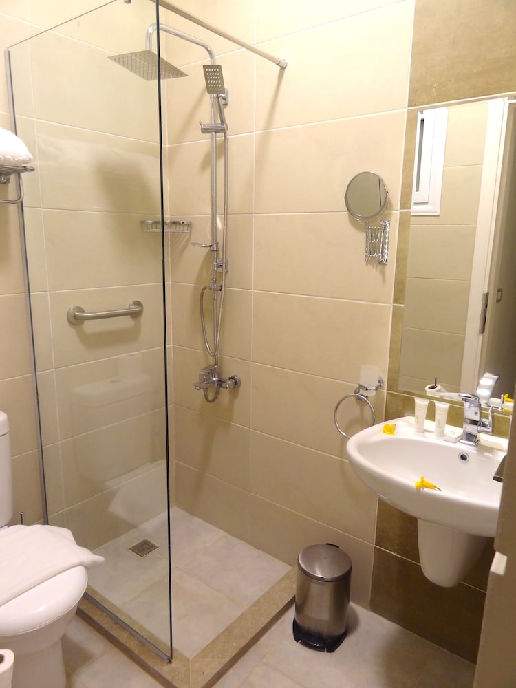 Marom Port Said Resort & Beach 55/57