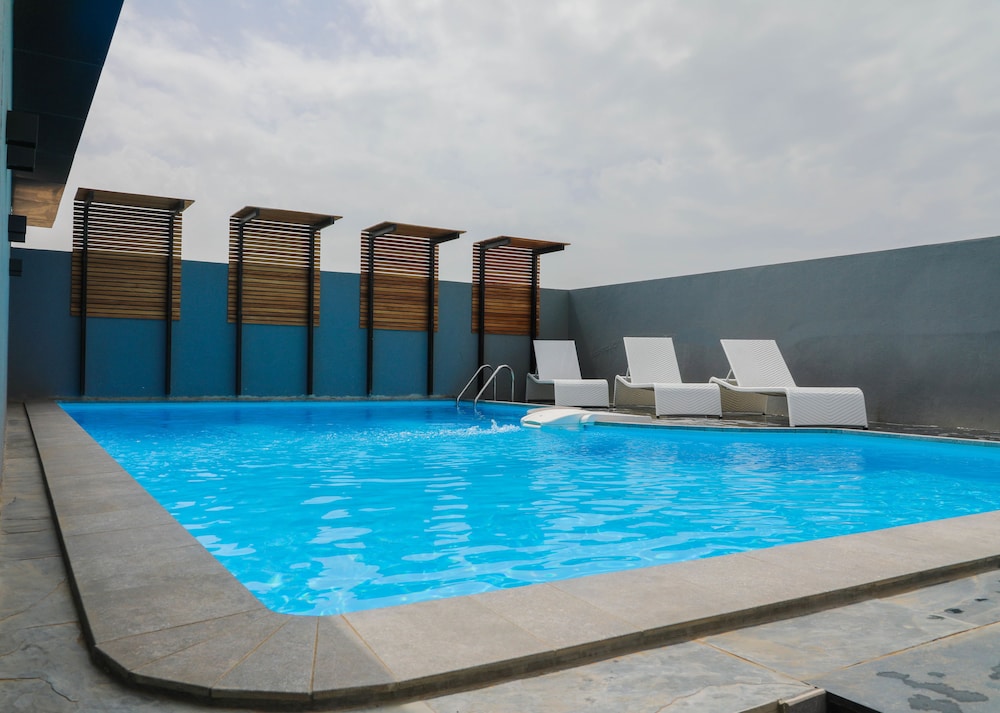 أجنحة كيو جدة باي إيوا(Q Suites Jeddah By Ewa) 1/35