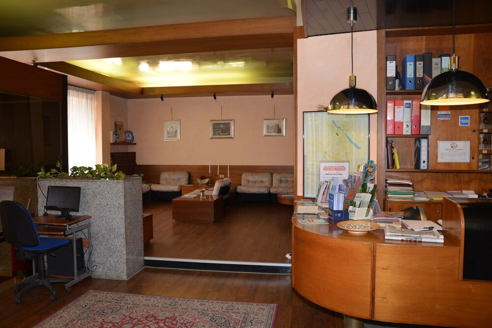 HOTEL SALIERI 43/70