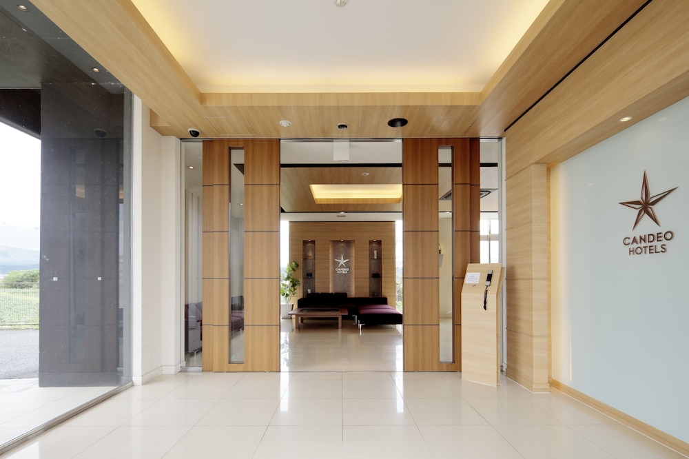 Candeo Hotels Ozu 5/45