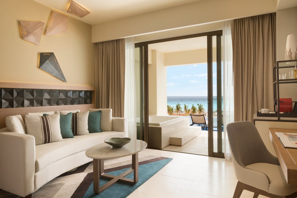 Turquoize at Hyatt Ziva Cancun Adults Only 14/50