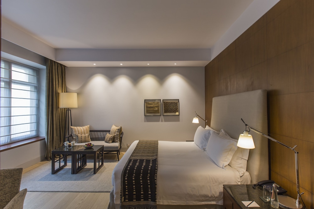The Manor New Delhi 44/74