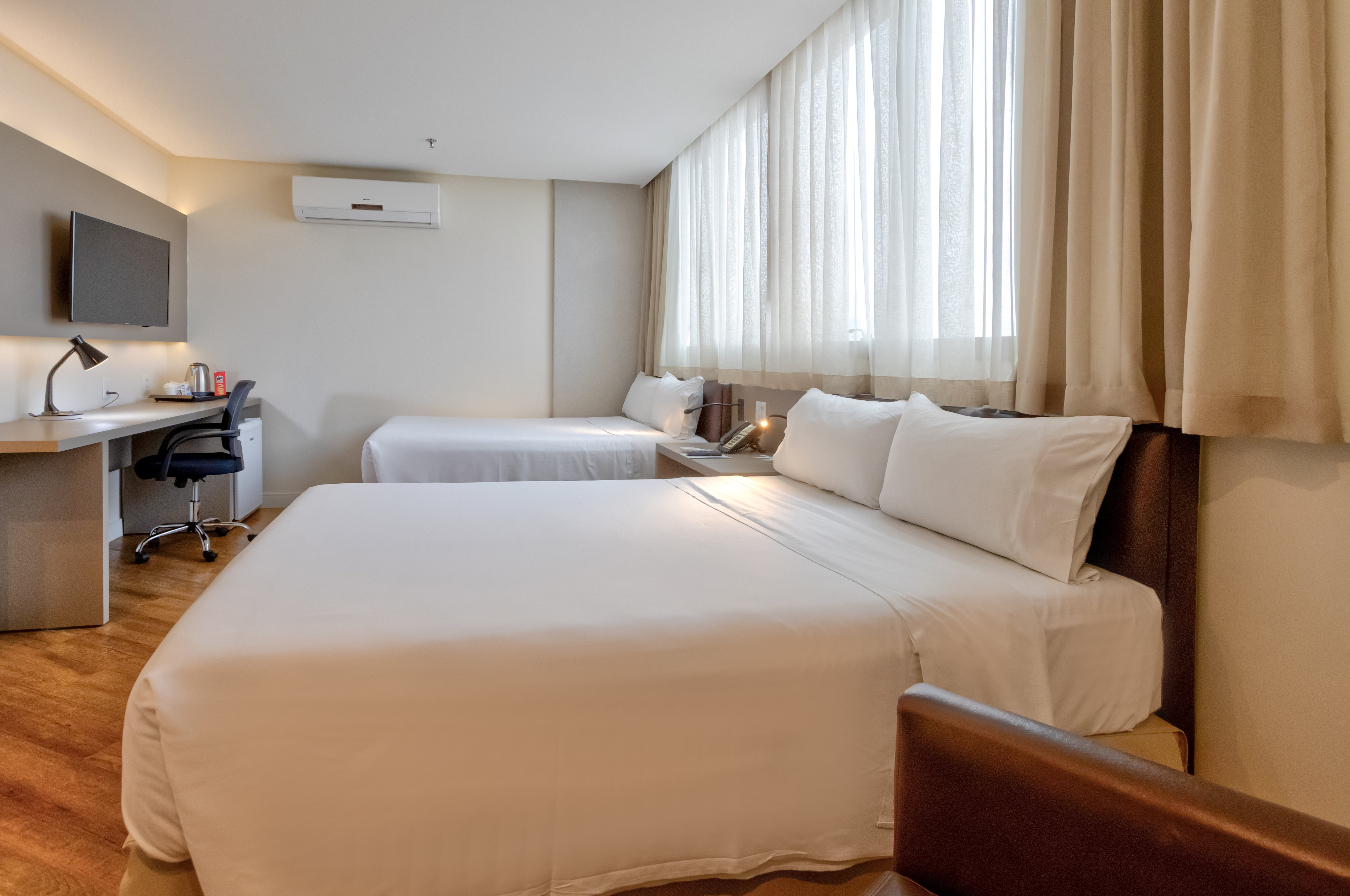 HOLIDAY INN GOIANIA 13/78
