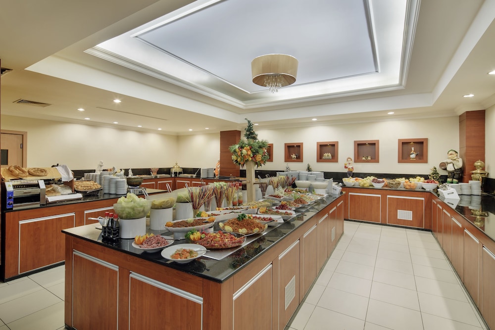 Palan Hotel 31/54