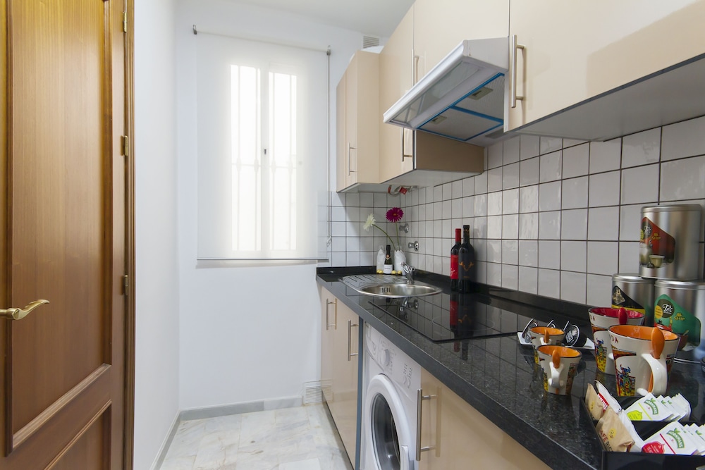 Apartamentos El Tajo 21/23