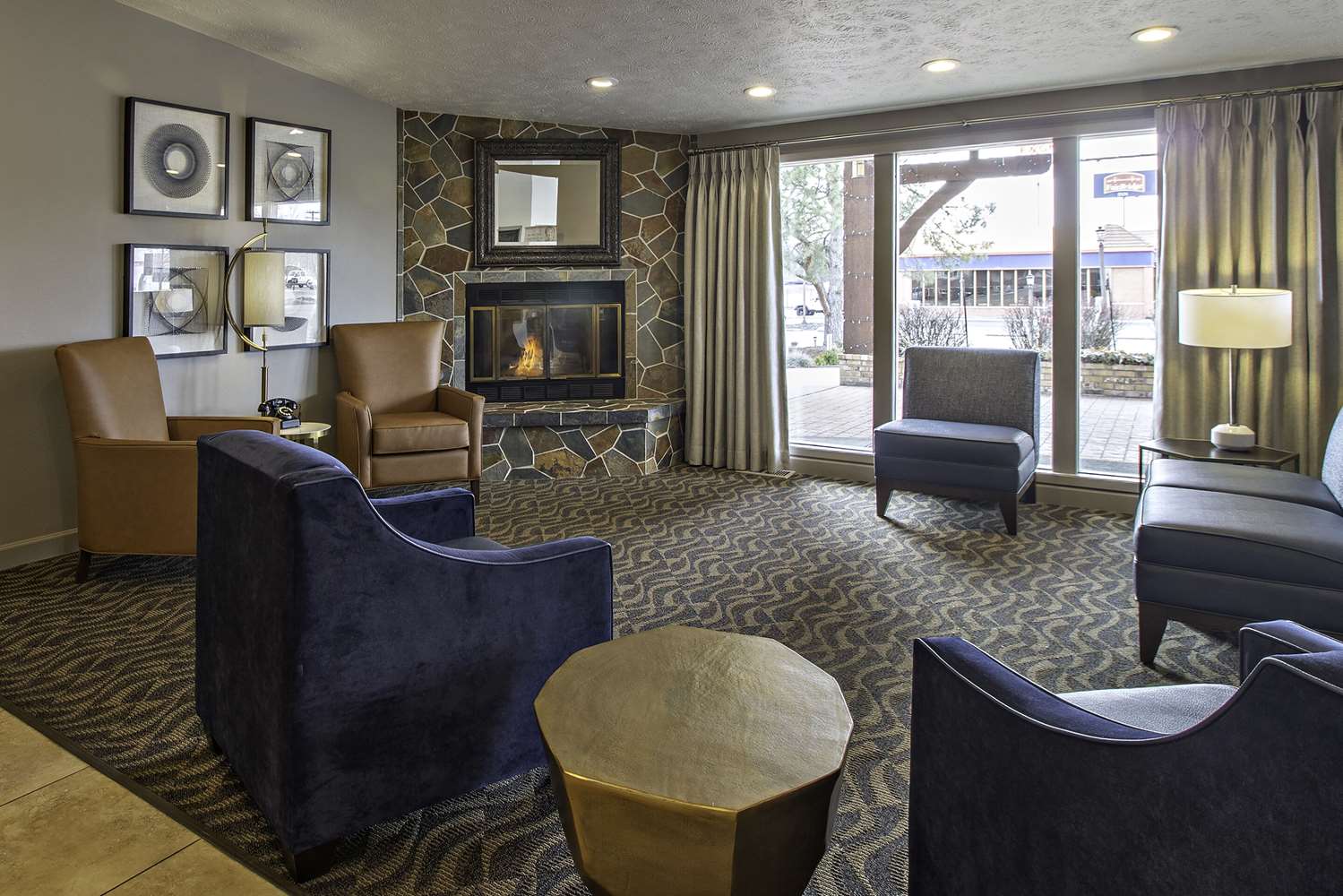 lounge