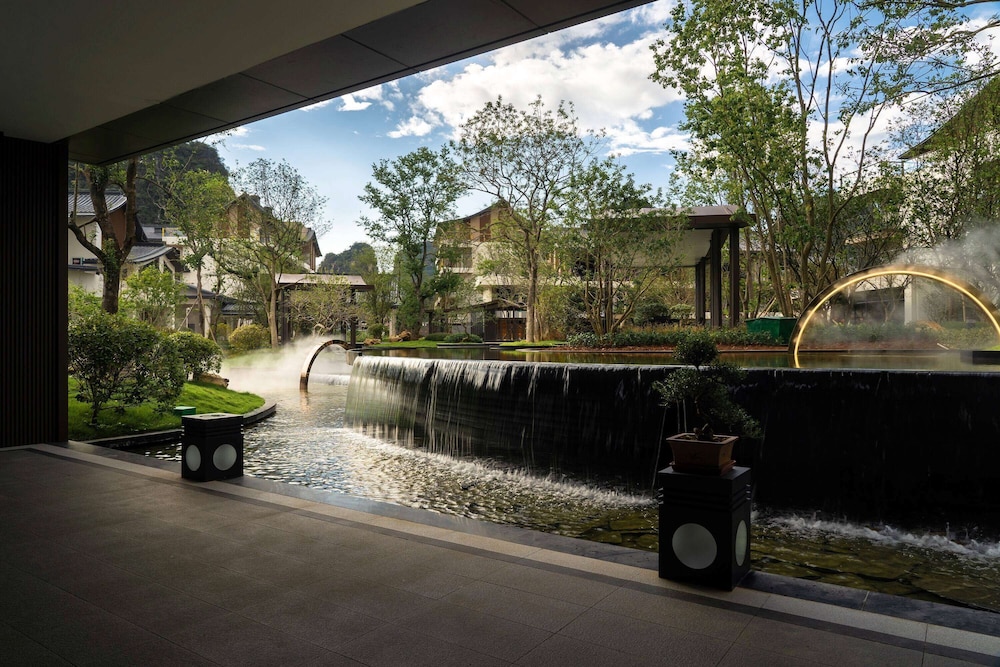 Ramada by Wyndham Guilin Yangshuo Resort 24/28