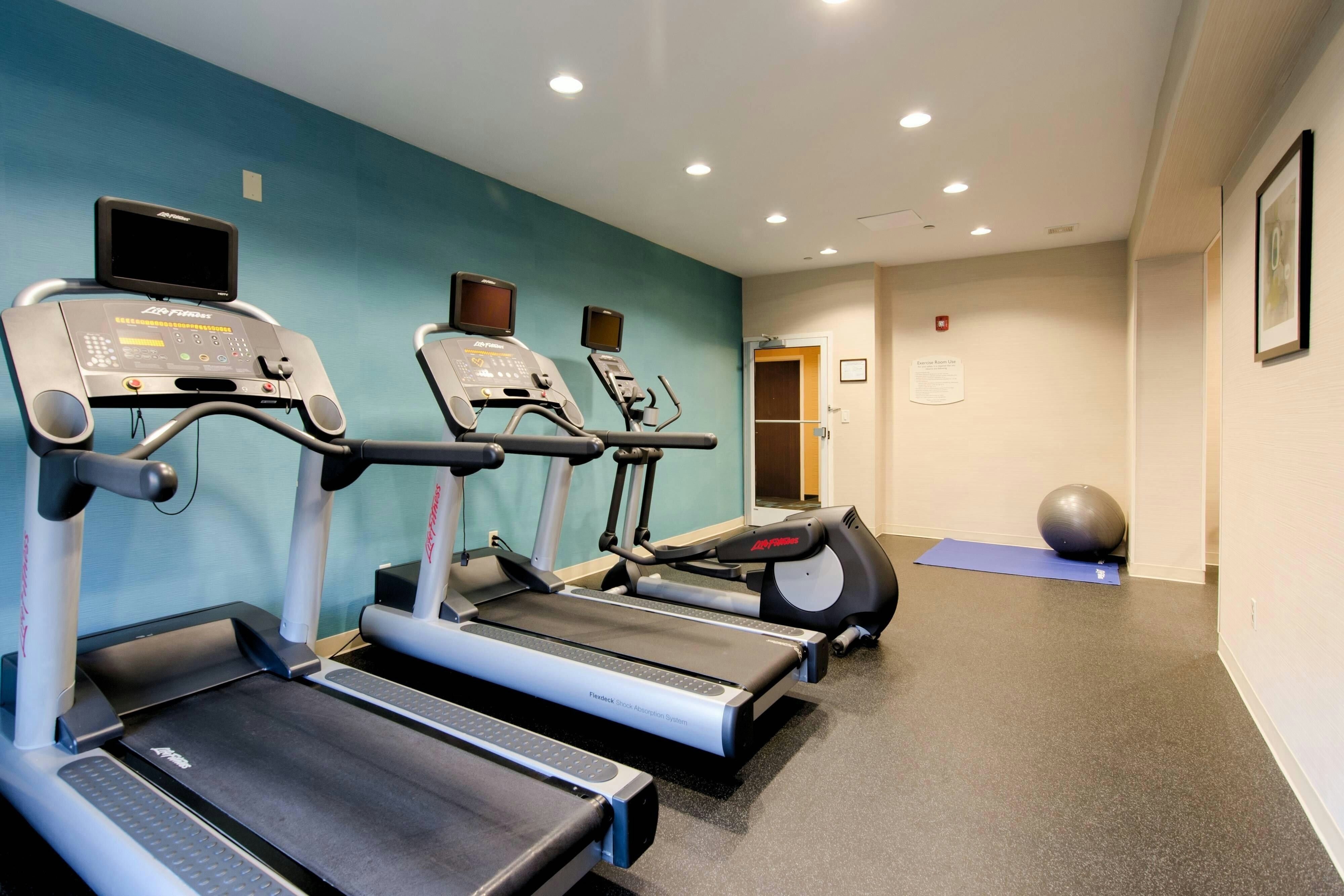 Fairfield Inn Potomac Mills 25/47